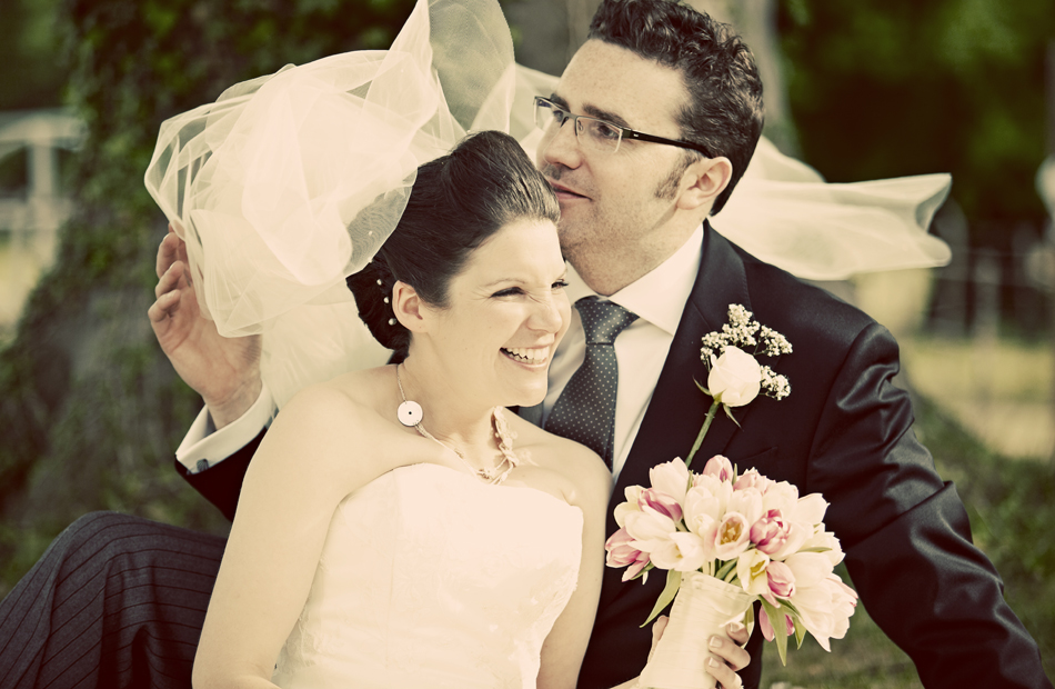 The Creative Wedding Duo: slideshow photograph 2